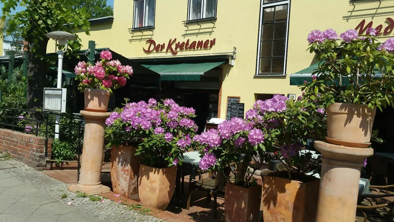Pension Der Kretaner Berlin Germany